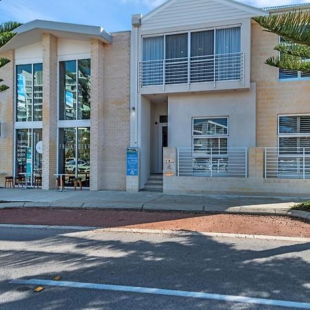 Studio 11 Mandurah Marina Exteriör bild